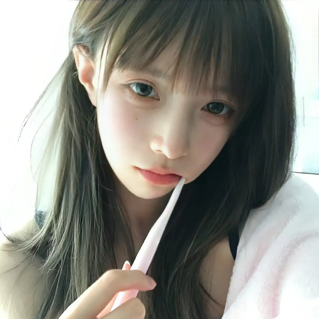 吓吓朱莉海报